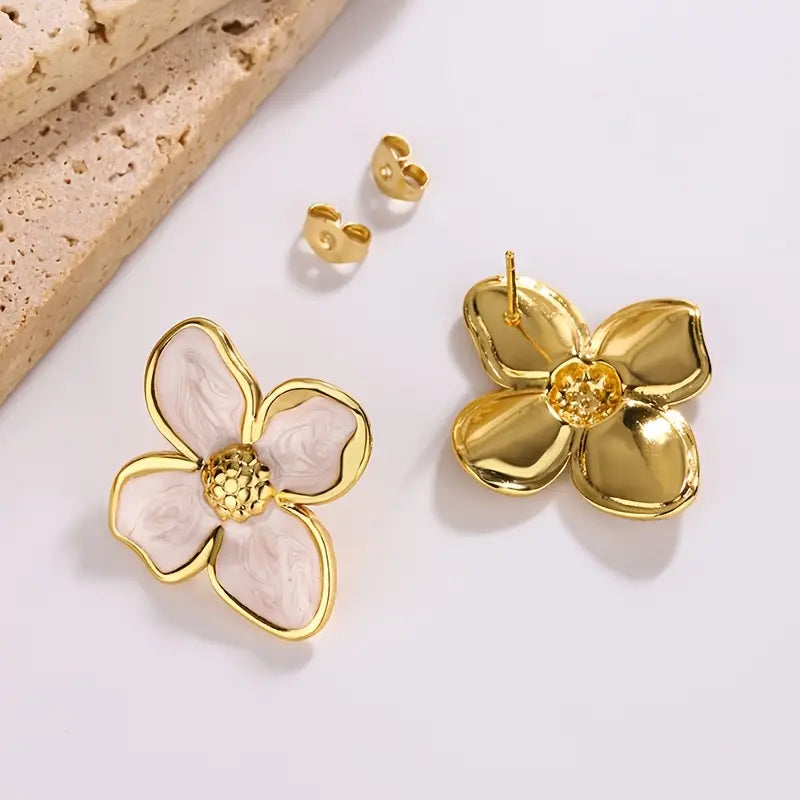✨ARETES AURA FLORAL- Diseño floral, resistentes, hipoalergénicos y con un brillo que nunca se apaga✨